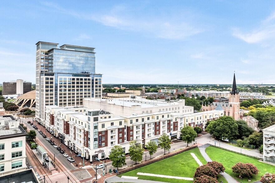 More Photos Of 440 Monticello Ave, Norfolk Office For Lease