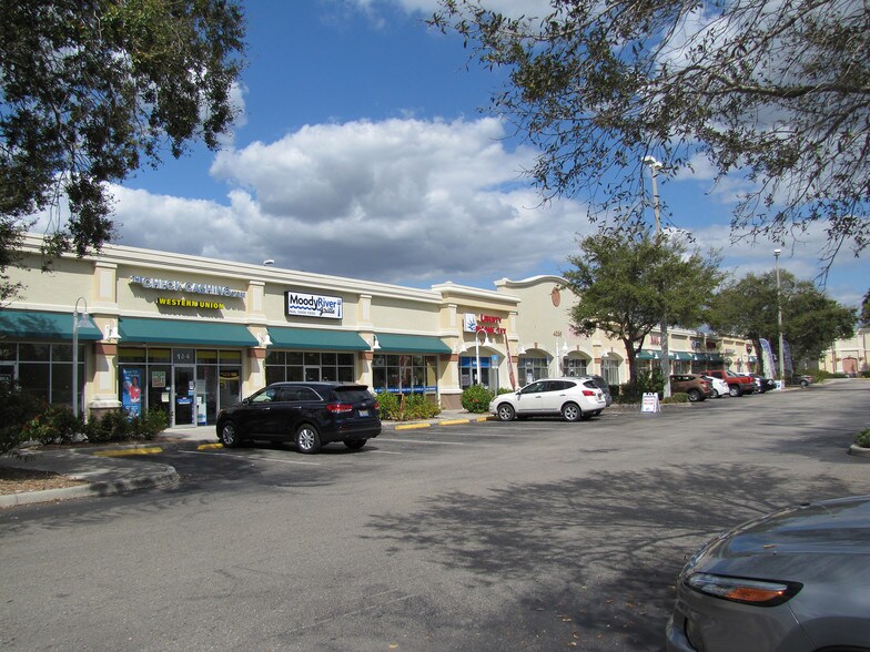 More Photos Of 4085 Hancock Bridge Pkwy, North Fort Myers Storefront For Lease