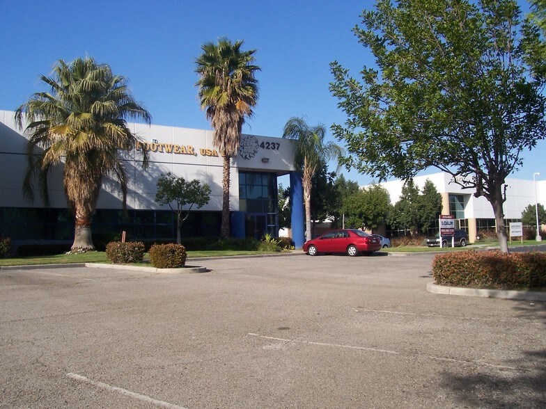 More Photos Of 4237 E Airport Dr, Ontario Warehouse For Sale