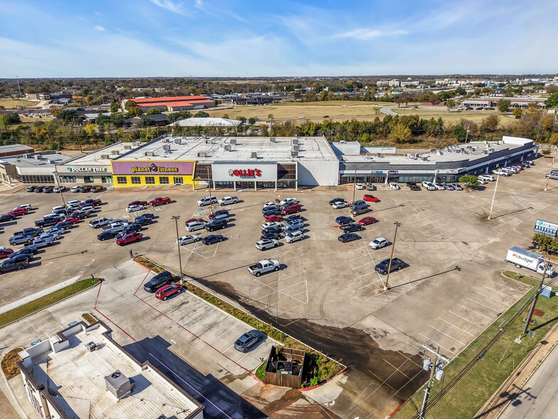 More Photos Of , Sherman General Retail For Sale