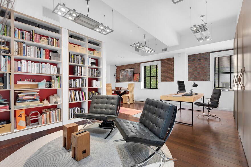 More Photos Of 334 Grand St, New York Apartments For Sale