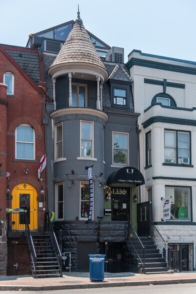 More Photos Of 1336 U St NW, Washington Bar For Lease
