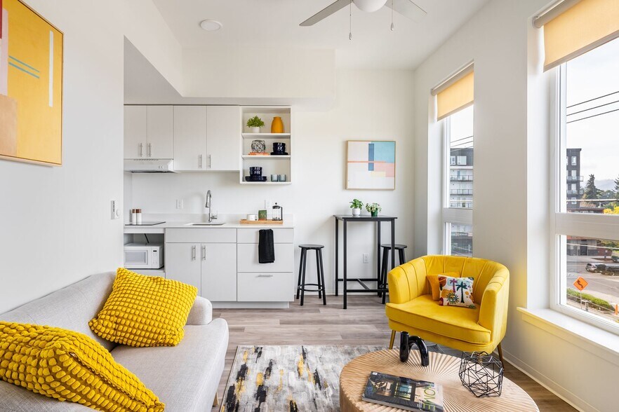 More Photos Of 5460 N Interstate Ave, Portland Apartments For Lease