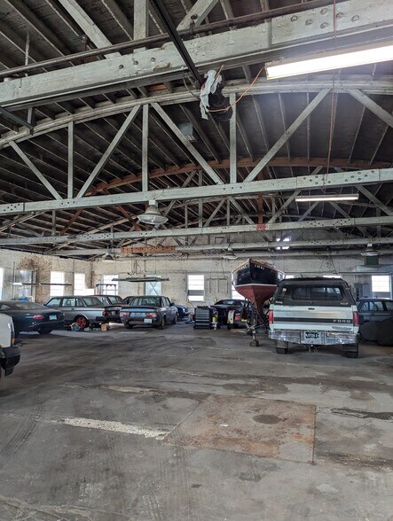 More Photos Of 13210 S Olde Western Ave, Blue Island Industrial For Sale