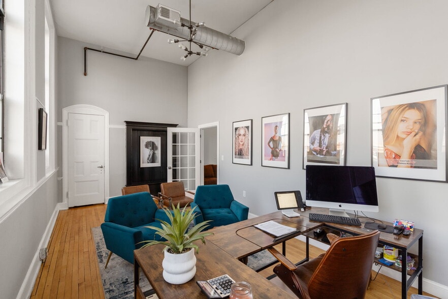 More Photos Of 24 Cambridge St, Charlestown Loft Creative Space For Sale