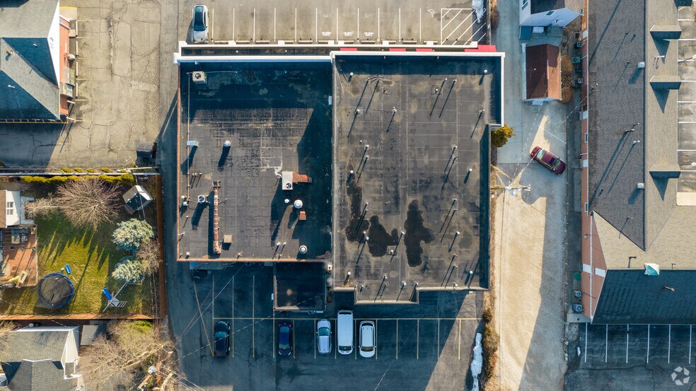 More Photos Of 893-905 High St, Worthington Storefront Retail Office For Lease