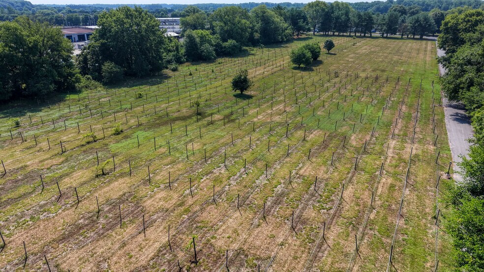 More Photos Of 1683 Peach Basket Rd, Felton Winery Vineyard For Sale