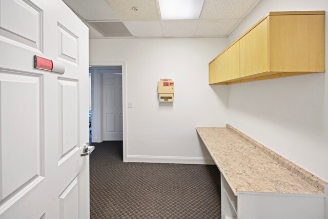 More Photos Of 2465 Main St, Atlanta Medical For Sale