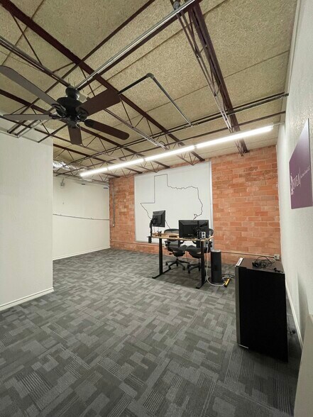 More Photos Of 1202 N Flores St, San Antonio Loft Creative Space For Sale