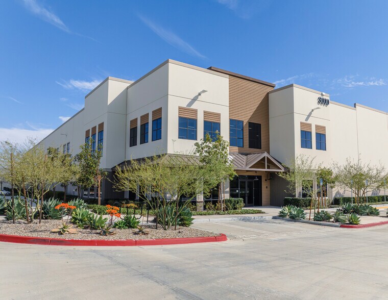 More Photos Of 3000 Horseless Carriage dr, Norco Unknown For Lease