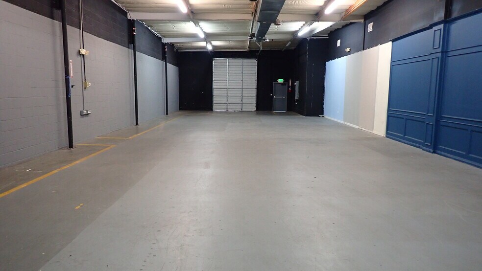 More Photos Of 8023-8033 Remmet Ave, Canoga Park Light Manufacturing For Lease