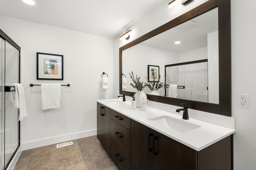 More Photos Of , Oregon City Specialty For Sale