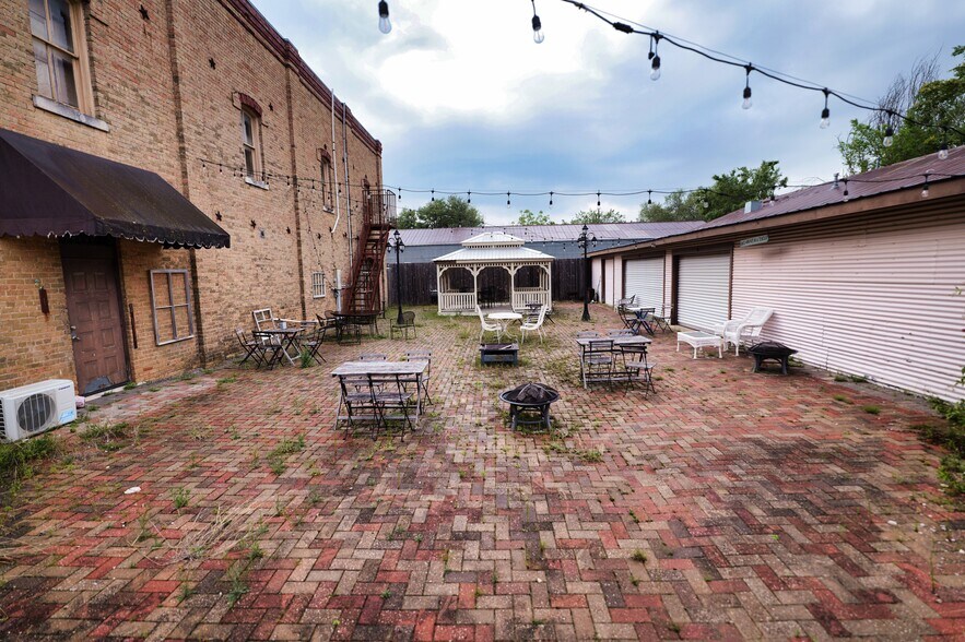 More Photos Of 335 N Lampasas St, Bertram Lodge Meeting Hall For Sale