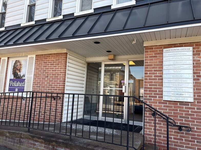 Primary Photo Of 280 Main St, Westminster Medical For Lease