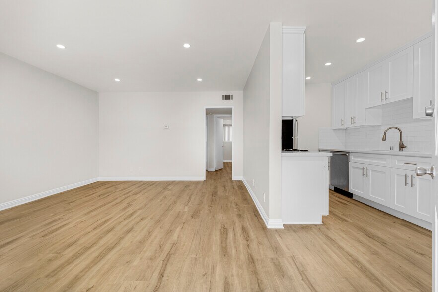 More Photos Of 518 E Washington Blvd, Pasadena Apartments For Sale