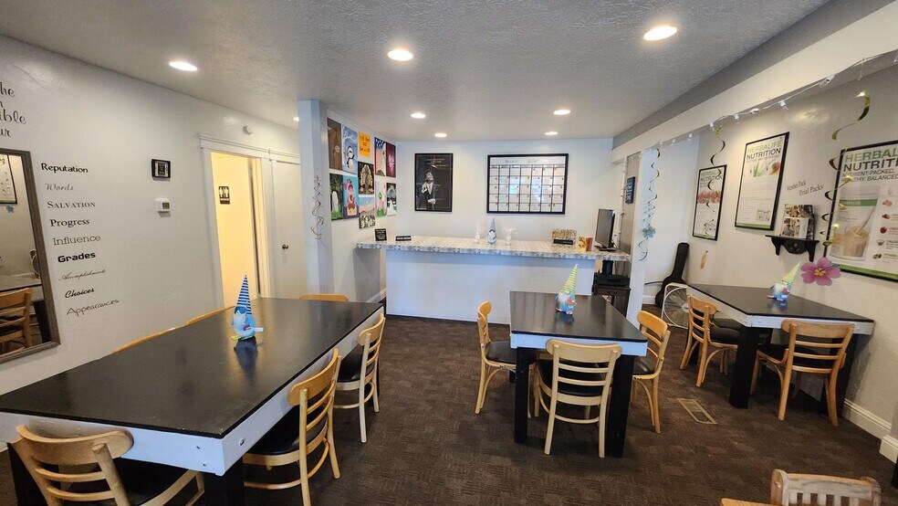 More Photos Of 224 S State St, Shelley Flex For Sale