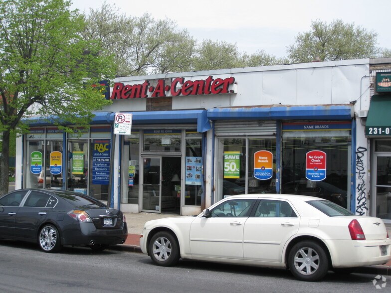 More Photos Of 231-01 Merrick Blvd, Jamaica Storefront For Lease