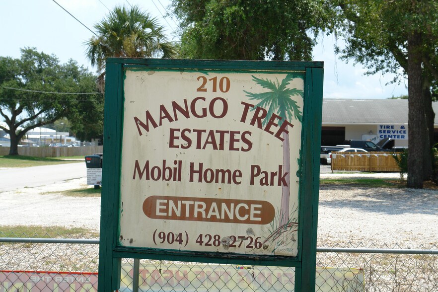 Primary Photo Of 210 Mango Tree Dr, Edgewater Manufactured Housing Mobile Home Park For Sale