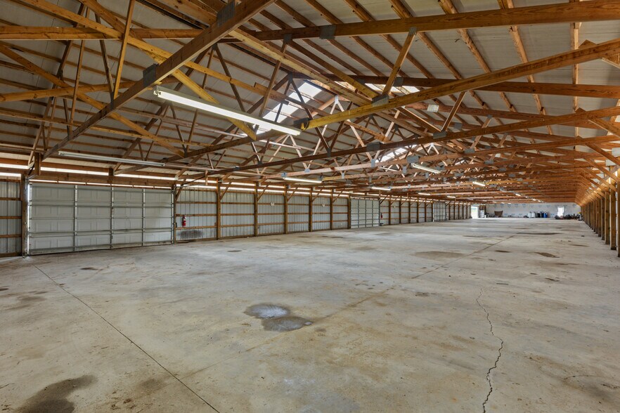 More Photos Of 2149 E Frontage Rd, Staunton Auto Dealership For Sale