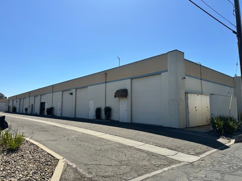 More Photos Of 2336 Skyway Dr, Santa Maria Manufacturing For Sale