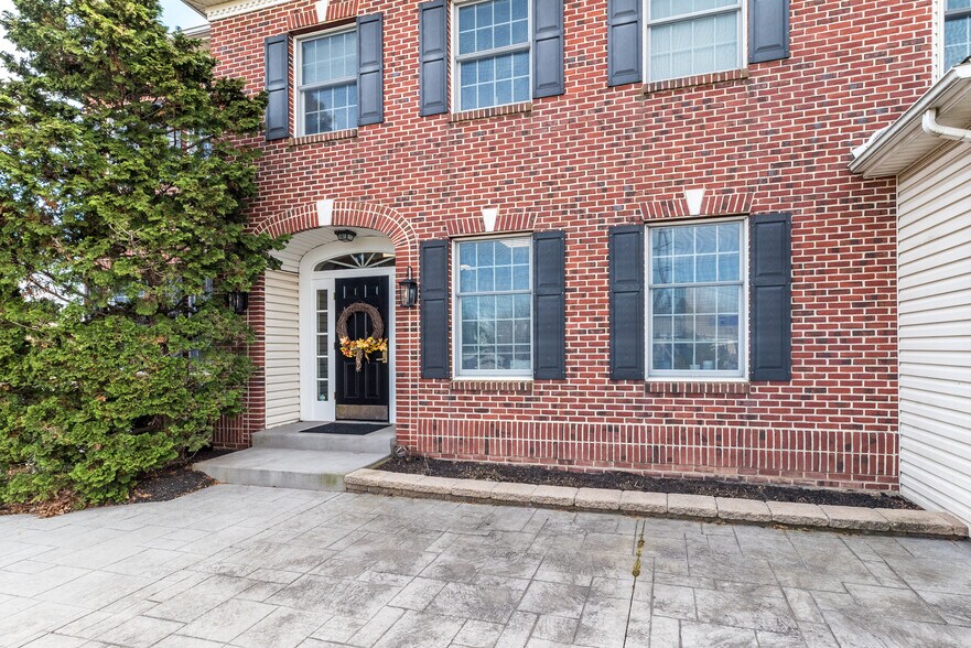 More Photos Of 300 Harleysville Pike, Souderton Office Residential For Sale