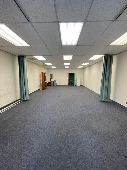 More Photos Of 6942 University Ave, La Mesa Medical For Lease