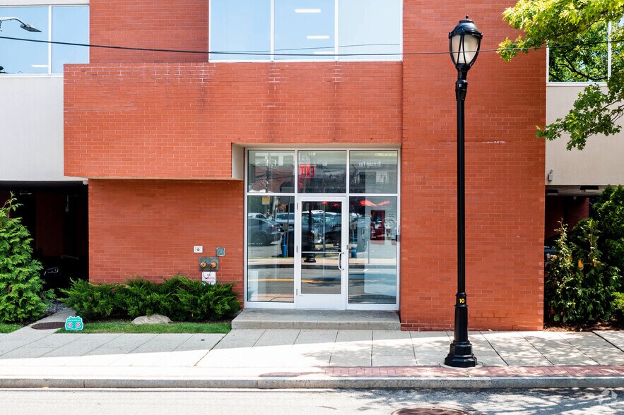 More Photos Of 2 Lyon Pl, White Plains Loft Creative Space For Lease