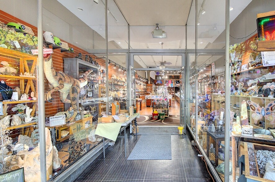 More Photos Of 205 N Main St, Greenville Storefront Retail Residential For Sale