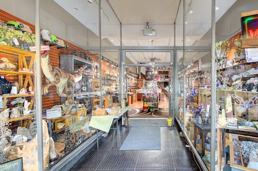 More Photos Of 205 N Main St, Greenville Storefront Retail Residential For Sale