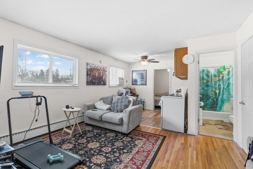 More Photos Of 2633 Division St N, North Saint Paul Apartments For Sale