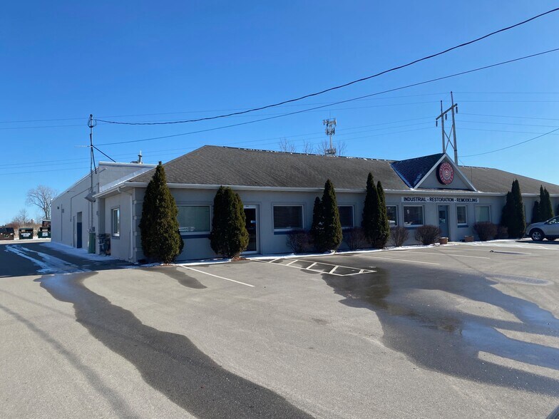 Primary Photo Of 2045 Bellevue St, Bellevue Warehouse For Lease