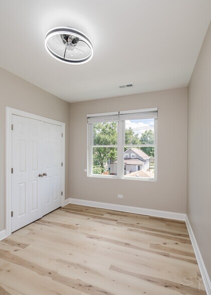 More Photos Of 623 Hamlin Ave, Chicago Apartments For Sale