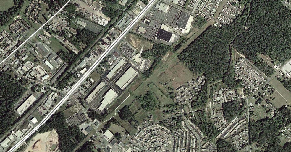 More Photos Of 1030 Middle River Rd, Middle River Land For Lease