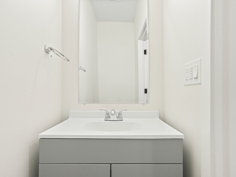 More Photos Of 4383 N Vancouver Ave, Portland Apartments For Sale