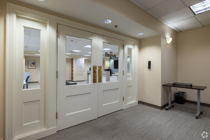 More Photos Of 22 Bull St, Savannah Coworking Space