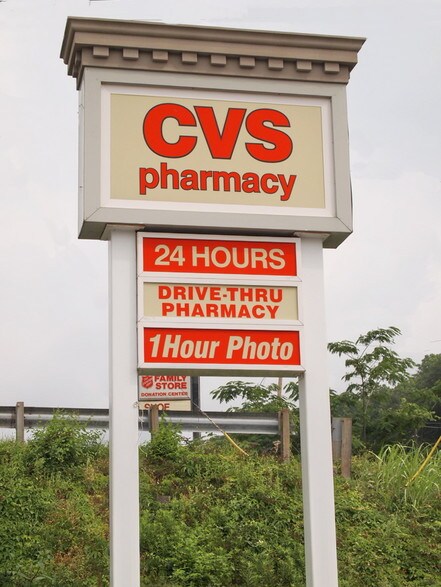 Primary Photo Of 418 W Valley Ave, Birmingham Drugstore For Sale