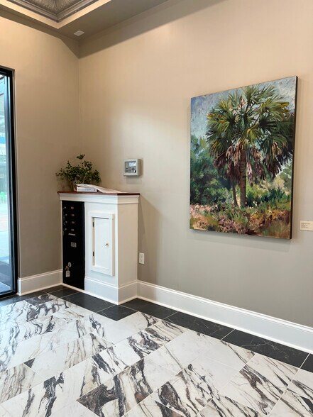 More Photos Of 244 E Park Ave, Lake Wales Office For Sale