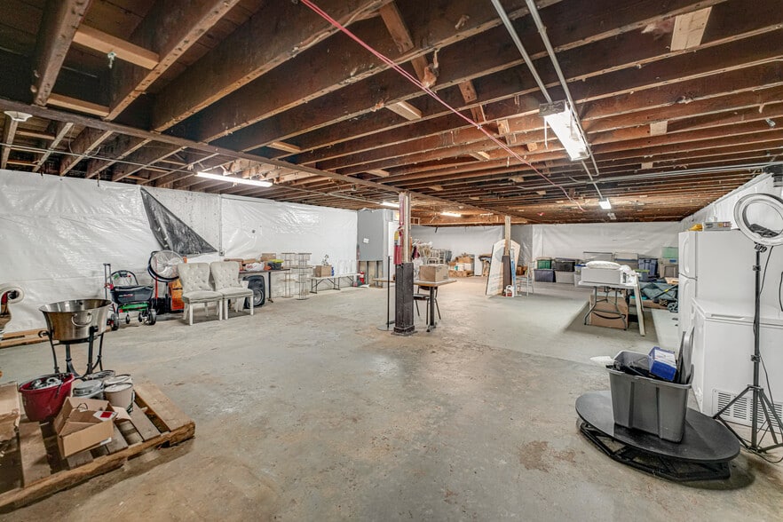 More Photos Of 2701 W 87th St, Evergreen Park Restaurant For Sale