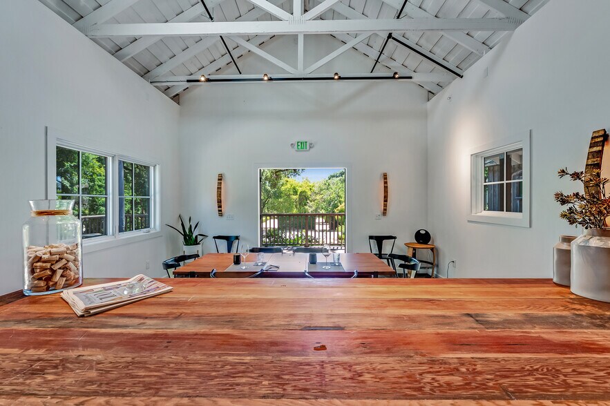 More Photos Of 125 Cristo Ln, Santa Rosa Specialty For Sale