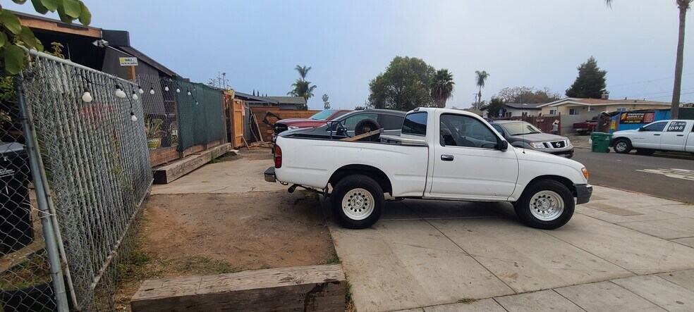 More Photos Of 3665 Imperial Ave, San Diego Land For Sale