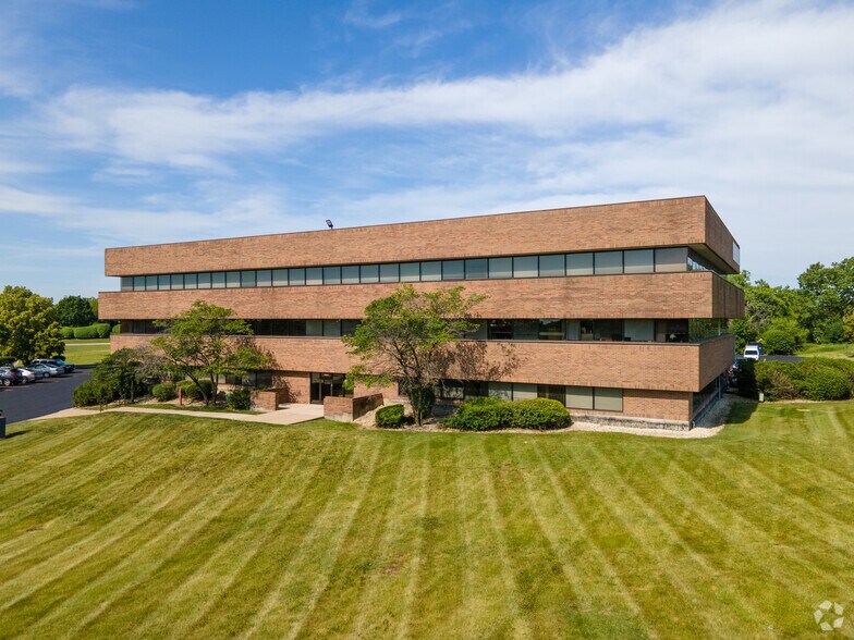 More Photos Of 20280 Governors Dr, Olympia Fields Unknown For Lease