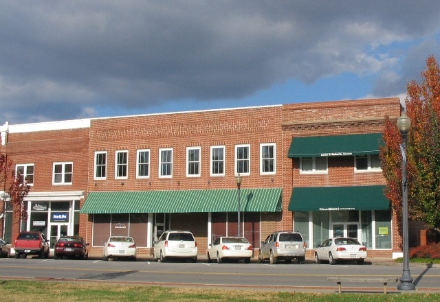 More Photos Of 102-108 E Main St, Kingsport Office For Lease