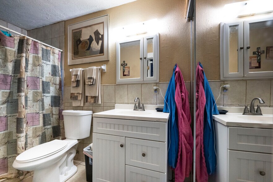 More Photos Of 433 Se Lake St, Stuart Apartments For Sale