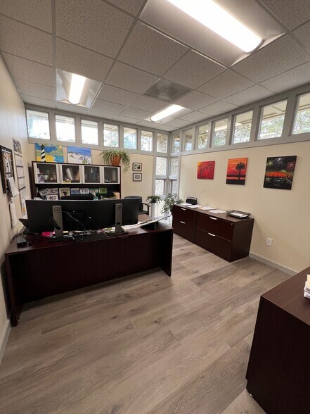 More Photos Of 4425 Belle Oaks Dr, North Charleston Light Distribution For Lease