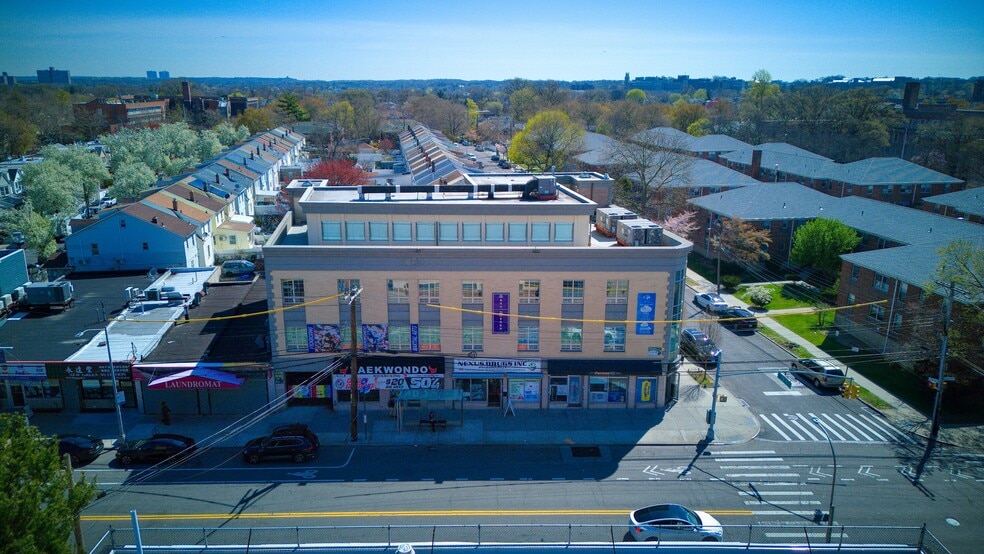 Primary Photo Of 7543 Parsons Blvd, Flushing Storefront Retail Office For Sale