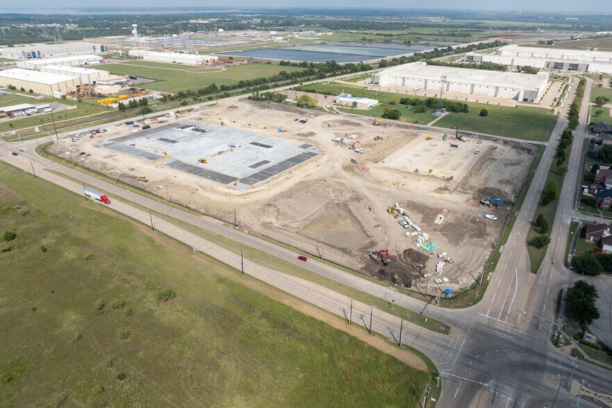 More Photos Of 2575 E Glen Blvd, Mesquite Distribution For Sale