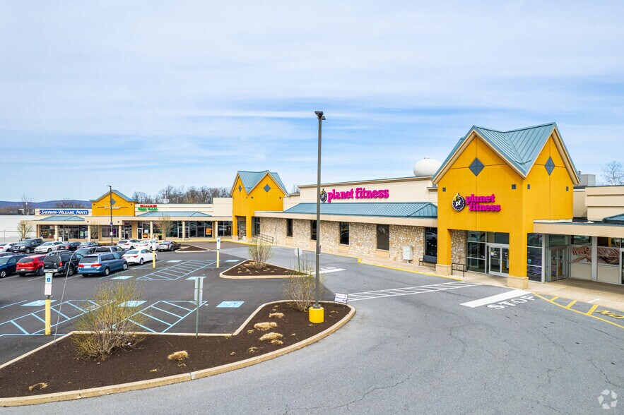 More Photos Of 709-741 Route 113, Souderton Unknown For Lease