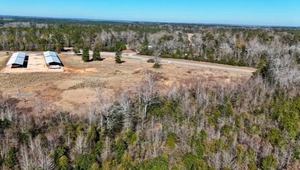 More Photos Of 131 Camden Bypass, Camden Specialty For Sale