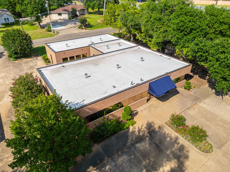 More Photos Of 915 Judson Rd, Longview Office Residential For Sale