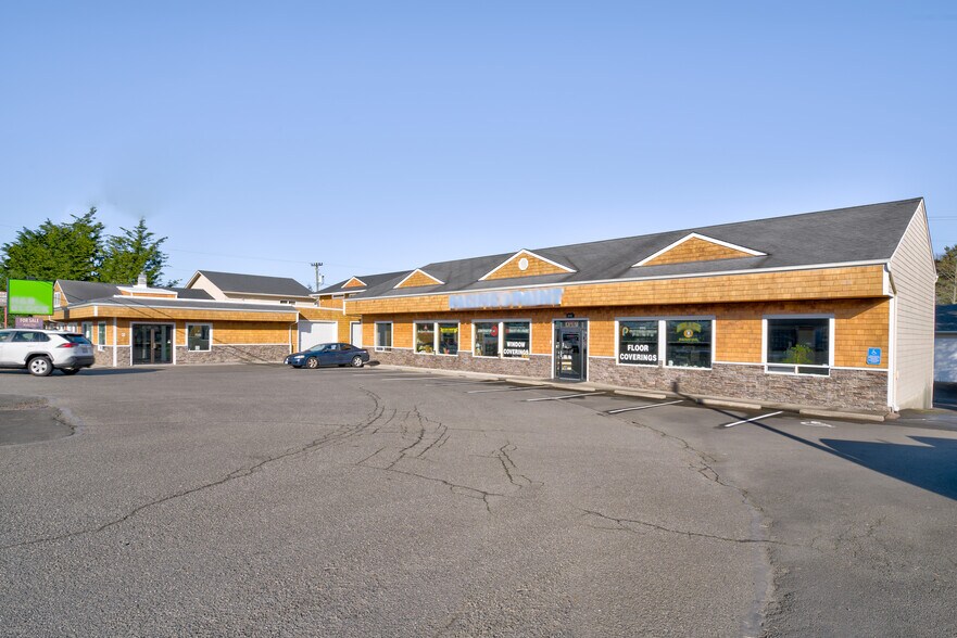 More Photos Of 3003 Highway 101 N, Gearhart Self Storage For Sale
